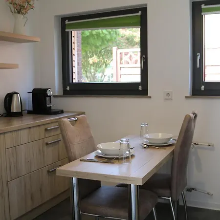 Land Oase - Idyllisches Wohnen In Super Lage