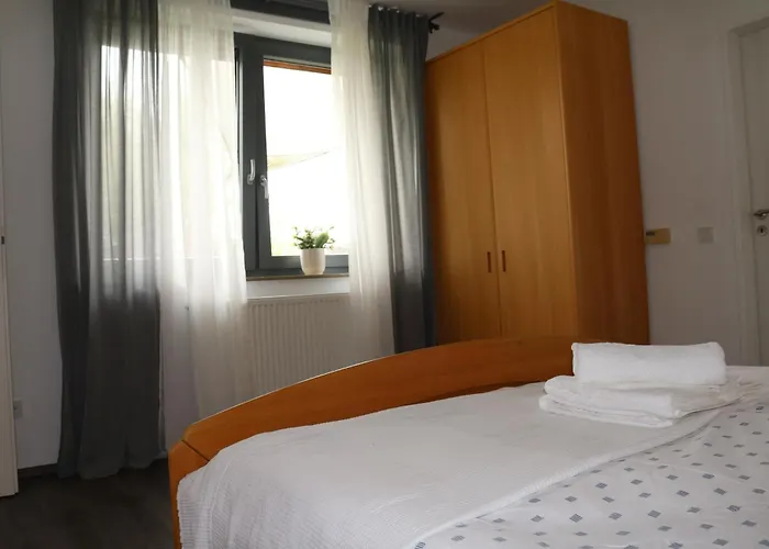 Land Oase - Idyllisches Wohnen In Super Lage Lejlighed